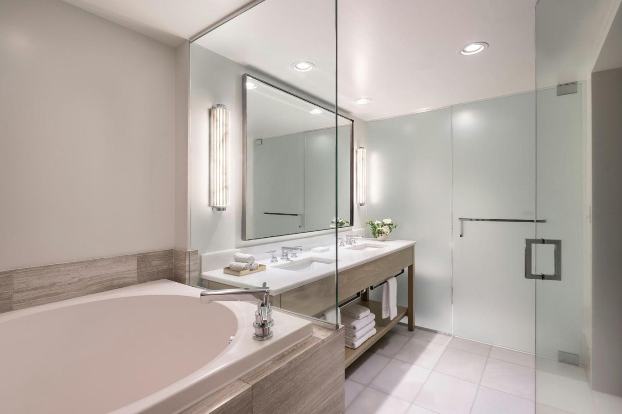 The Ritz-Carlton Residences, Waikiki Beach Hotel Honolulu Buitenkant foto
